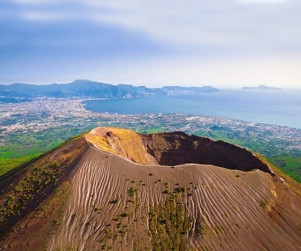 From Pompeii: Mt. Vesuvius Hike & Tour by Bus – Pompei, Italy