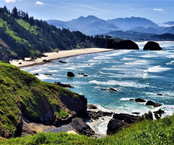 From Portland: Oregon Coast Adventure Day Tour with Pickup – Cannon Beach, Oregon