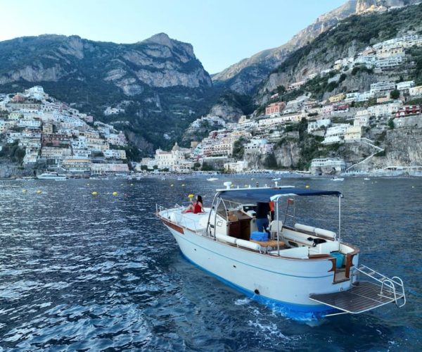 From Positano/Praiano: 1h 30 min Private Sunset Cruise – Positano, Italy