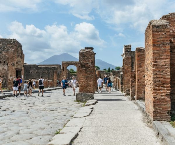 From Rome: Day Trip to Pompeii with Lunch and Guide – Pompei, Italy