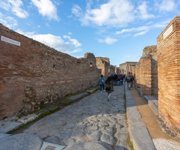 From Rome: Round-Trip Transfer to Pompeii and its Ruins – Pompei, Italy