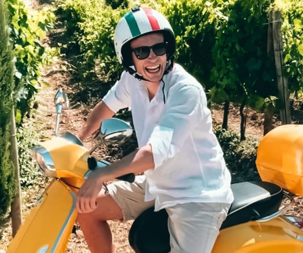 From San Gimignano: Vespa Tour in Chianti – Tuscany, Italy