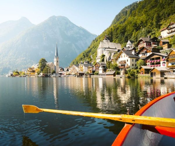 From Vienna: Hallstatt with Skywalk lift & Hidden gems Tour – Upper Austria, Austria