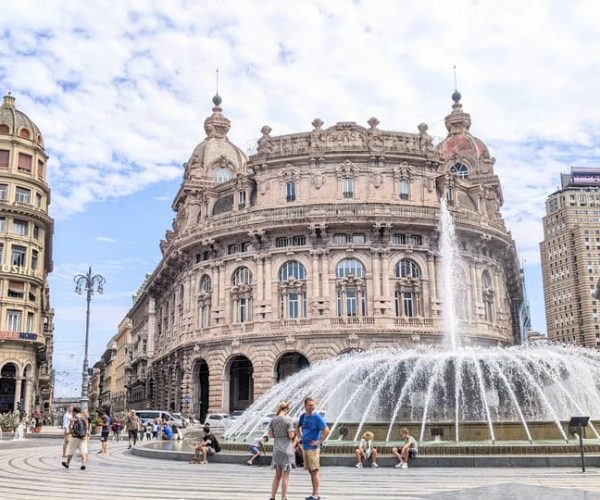 Genoa: Historic Old Town and Porto Antico Self-guided Walk – Veneto, Italy