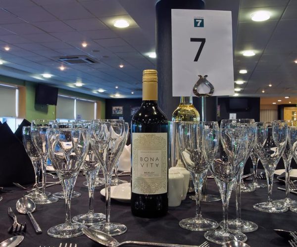 Glasgow: Celtic Park Stadium Tour and Dining Experience – Glasgow, United Kingdom