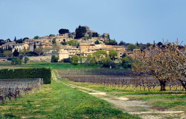 Gordes: Joucas Vineyard Bike Ride – Provence-Alpes-Côte d’Azur, France