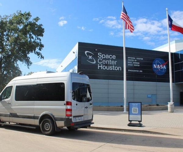 Houston: Round-Trip Shuttle Transfer to NASA Space Center – Houston, Texas