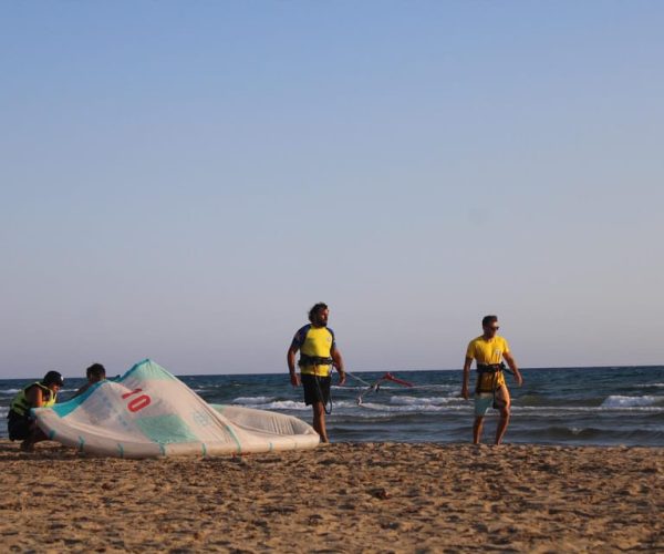 Kitesurfing course near Syracuse with IKO instructor – Sicily, Italy