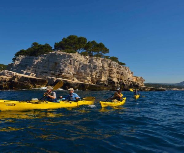 La Ciotat: Calanques National Park Guided Kayak Tour – Provence-Alpes-Côte d’Azur, France