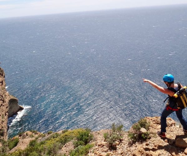 La Ciotat: Half-Day Trou Souffleur Canyoning Adventure – Provence-Alpes-Côte d’Azur, France