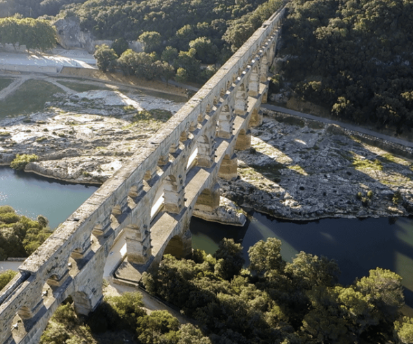 Languedoc-Roussillon: Pont du Gard Private Tour & History – Occitanie, France