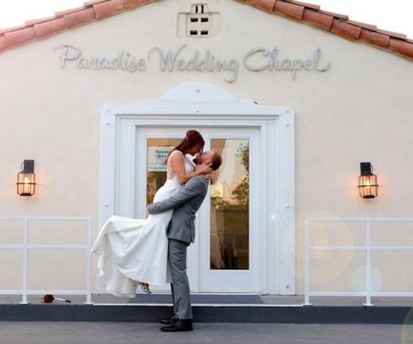 Las Vegas: Paradise Wedding Chapel Quickie Sign & Go Wedding – Las Vegas, Nevada