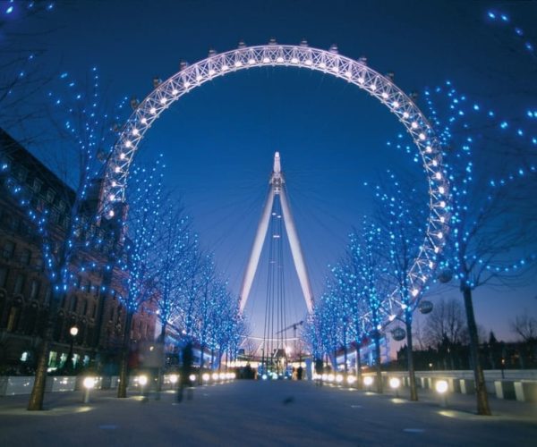 London: Christmas Lights by Night Open-Top Bus Tour – London, United Kingdom