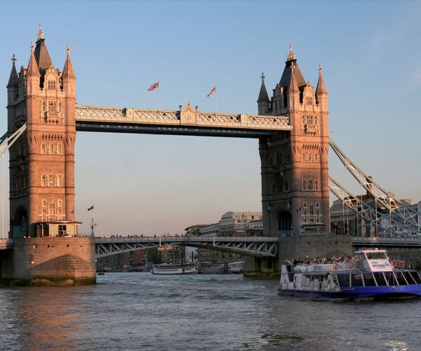 London: City Tour with River Cruise & London Eye – London, United Kingdom