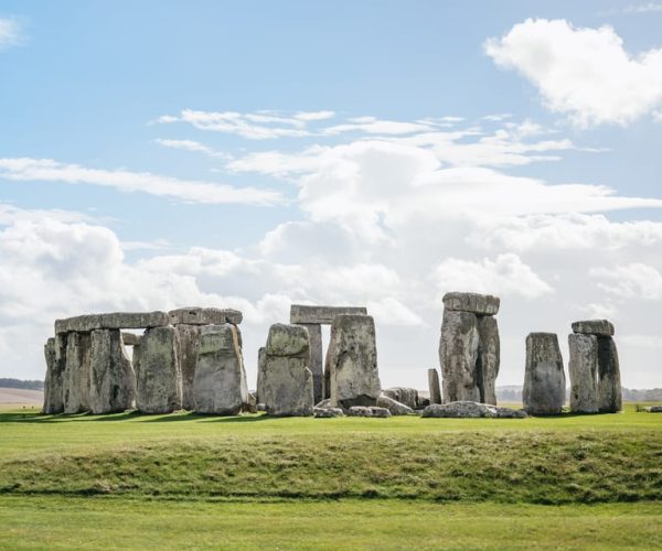 London: Full-Day Windsor, Stonehenge, and Oxford Tour – London, United Kingdom