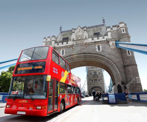 London: Hop-On Hop-Off Sightseeing-Tour – London, United Kingdom