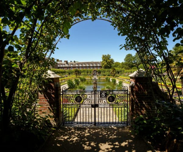 London: Kensington Palace Sightseeing Entrance Tickets – London, United Kingdom