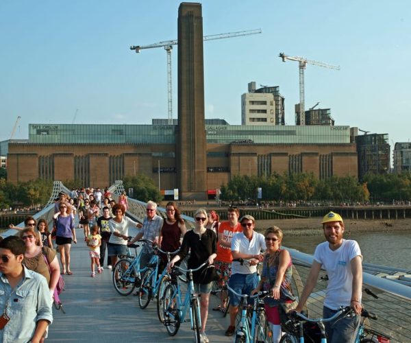 London: Old Town 3.5-Hour Bike Tour – London, United Kingdom