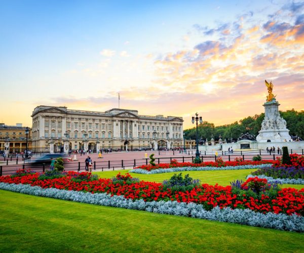 London: Private Royal Tour with Changing of the Guard – London, United Kingdom