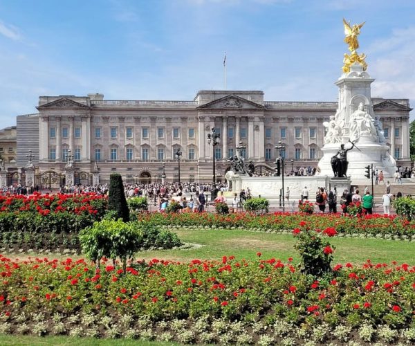 London: Skip-the-Line Buckingham Palace & Royal Walking Tour – London, United Kingdom