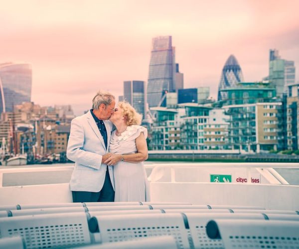 London: Valentine’s Day Afternoon Tea Champagne Cruise – London, United Kingdom