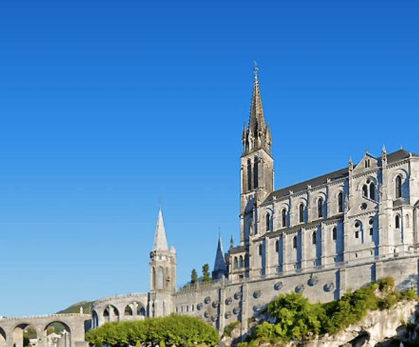 Lourdes: The Sanctuary of Our Lady Guided Tour – Occitanie, France