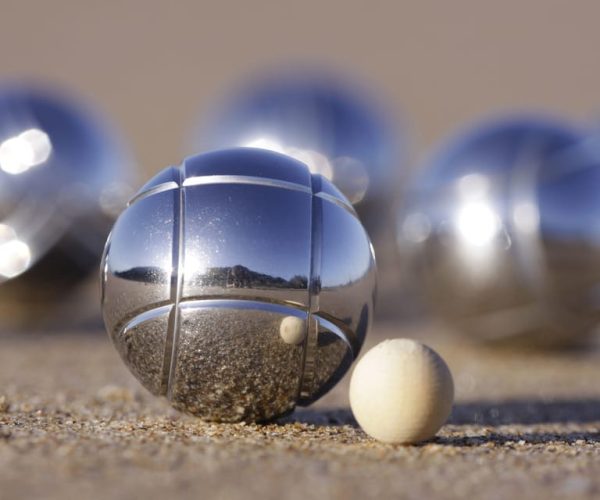 Lourmarin: Pétanque Lesson – Provence-Alpes-Côte d’Azur, France