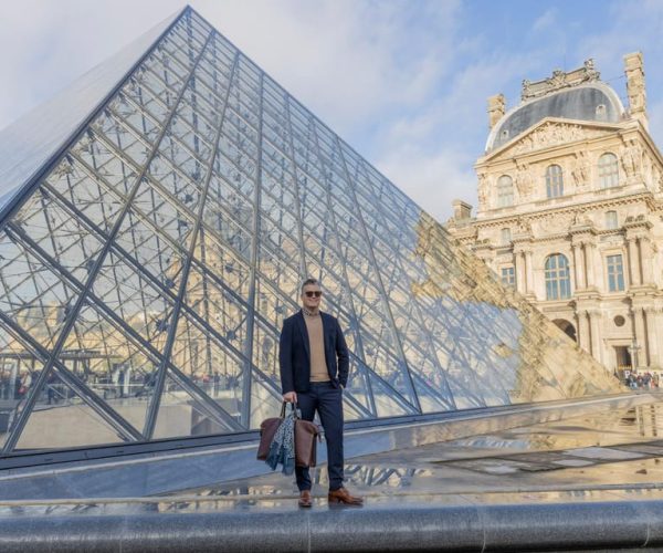 Louvre area photo shoot by Paris photographer – Paris, France