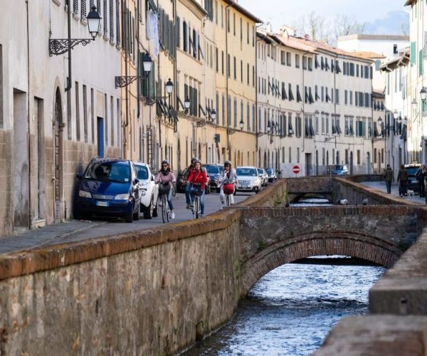 Lucca: 3-Hour Bikes & Bites Foodie Adventure like a Local – Tuscany, Italy