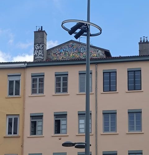 Lyon : Le Street Art dans le quartier de la Croix Rousse – Auvergne-Rhône-Alpes, France