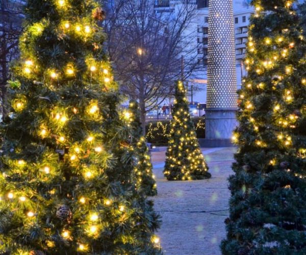 Magical Christmas Walking Tour in Atlanta – Atlanta, Georgia