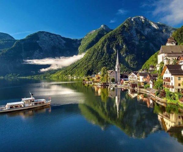 Majestic Walking Tour of Hallstatt – Upper Austria, Austria