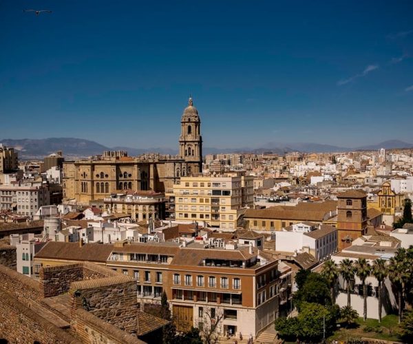 Málaga: 3-Hour Complete Walking Tour with Tickets – Andalusia, Spain