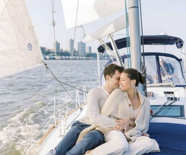 Manhattan: Private Luxury Sailing Tour to Statue of Liberty – New York City, New York