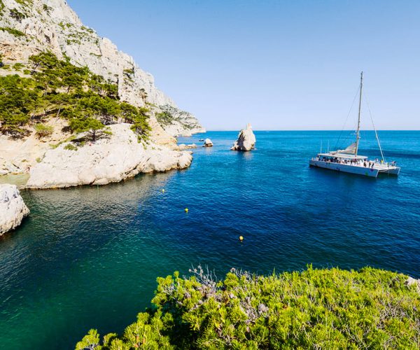 Marseille: Calanques Cruise with Lunch – Marseille, France