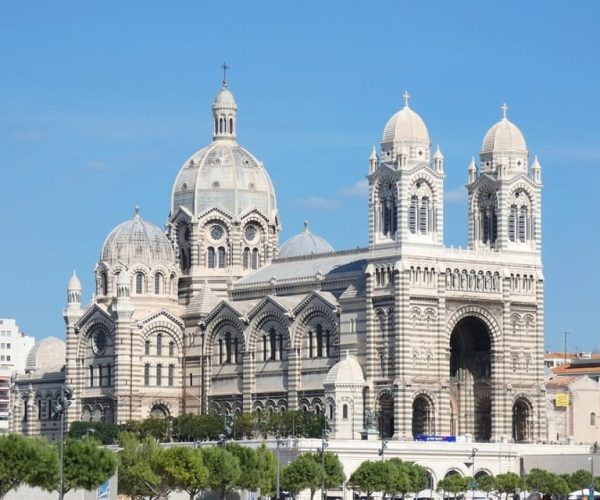 Marseille: Private City Center Walking Tour with Cruise – Marseille, France