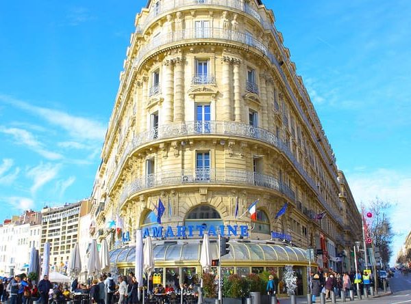 Marseille : Une Visite Guidée entre histoire et saveurs – Marseille, France