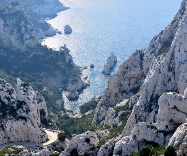 Marseilles: Between Land and Sea 8-Hour Tour – Marseille, France