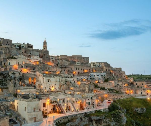 Matera: Walking Guided Tour of Sasso Caveoso – Apulia, Italy