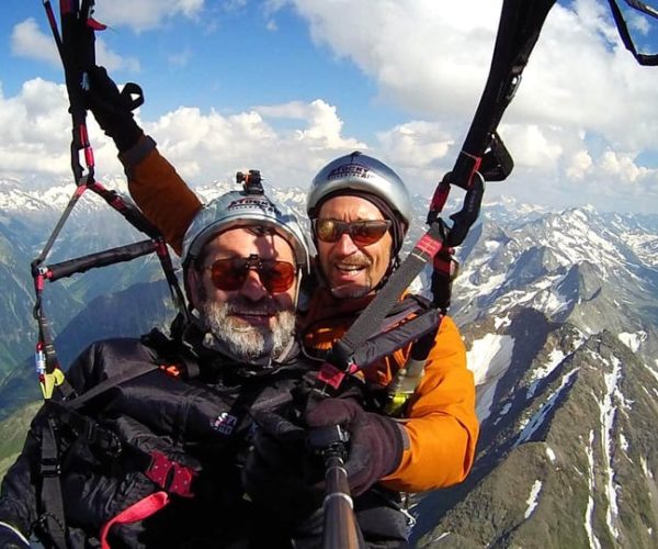 Mayrhofen: Paragliding Flight Experience Over Mountains – Tyrol, Austria