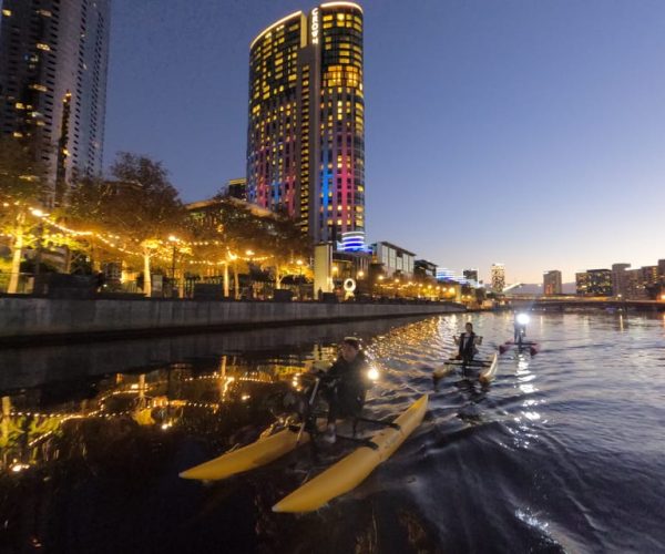 Melbourne: Yarra River Twilight Waterbike Tour – Melbourne, Australia