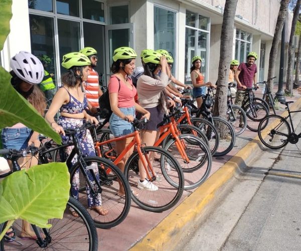 Miami Beach: City Highlights Guided Bike or eBike Tour – Miami, Florida