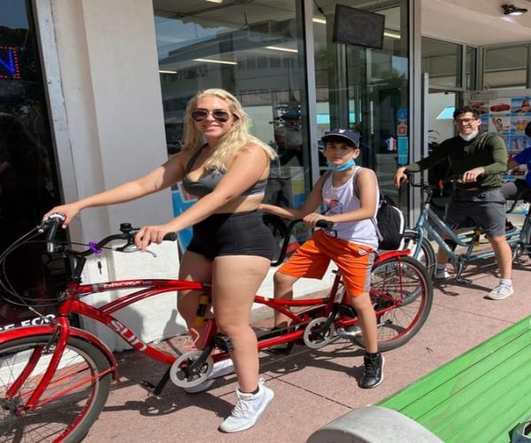 Miami Beach: South Beach Tandem Bike Rental – Miami, Florida