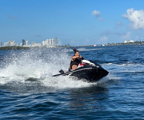 Miami: Biscayne Bay Jet Ski Rental – Miami, Florida