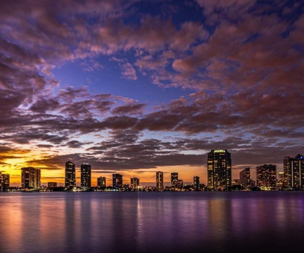 Miami: Biscayne Bay and South Beach Sunset Cruise – Miami, Florida