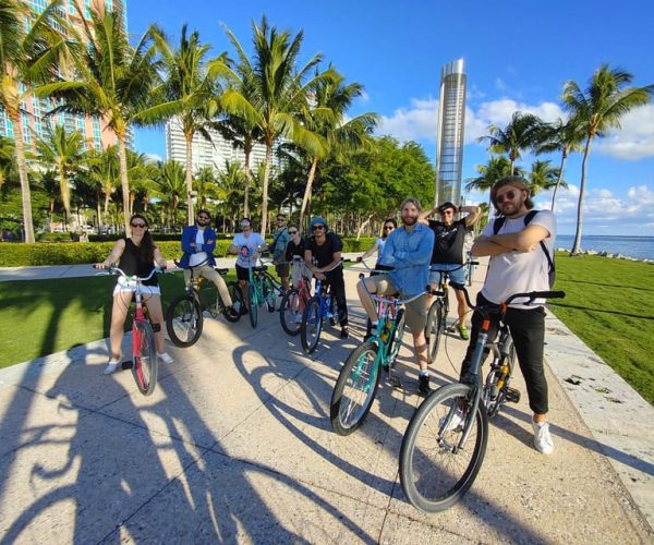 Miami: South Beach Architecture and Cultural Bike Tour – Miami, Florida