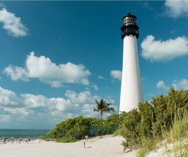 Miami: Visit to the Lighthouse – Key Biscayne – Brickell – Miami, Florida