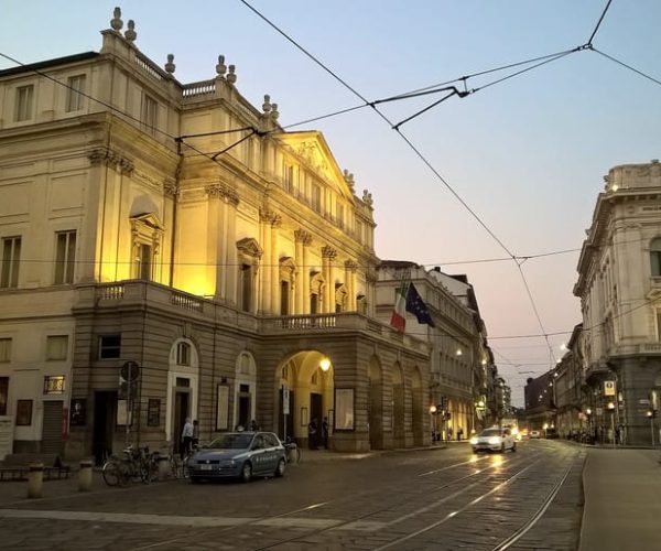 Milan: 2-Hour City Center Evening Tour – Milan, Italy