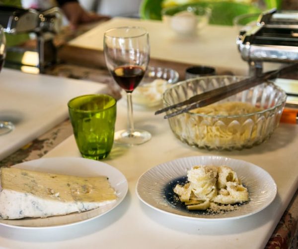 Milan: Pasta, Ravioli, and Tiramisu Cooking Class – Milan, Italy