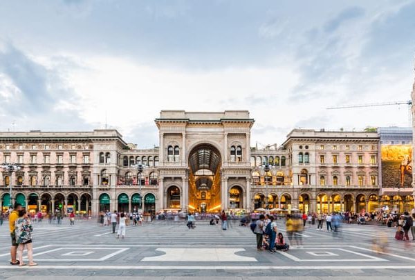 Milan Private Tour – Duomo with Rooftop, Food & Wine Tasting – Milan, Italy